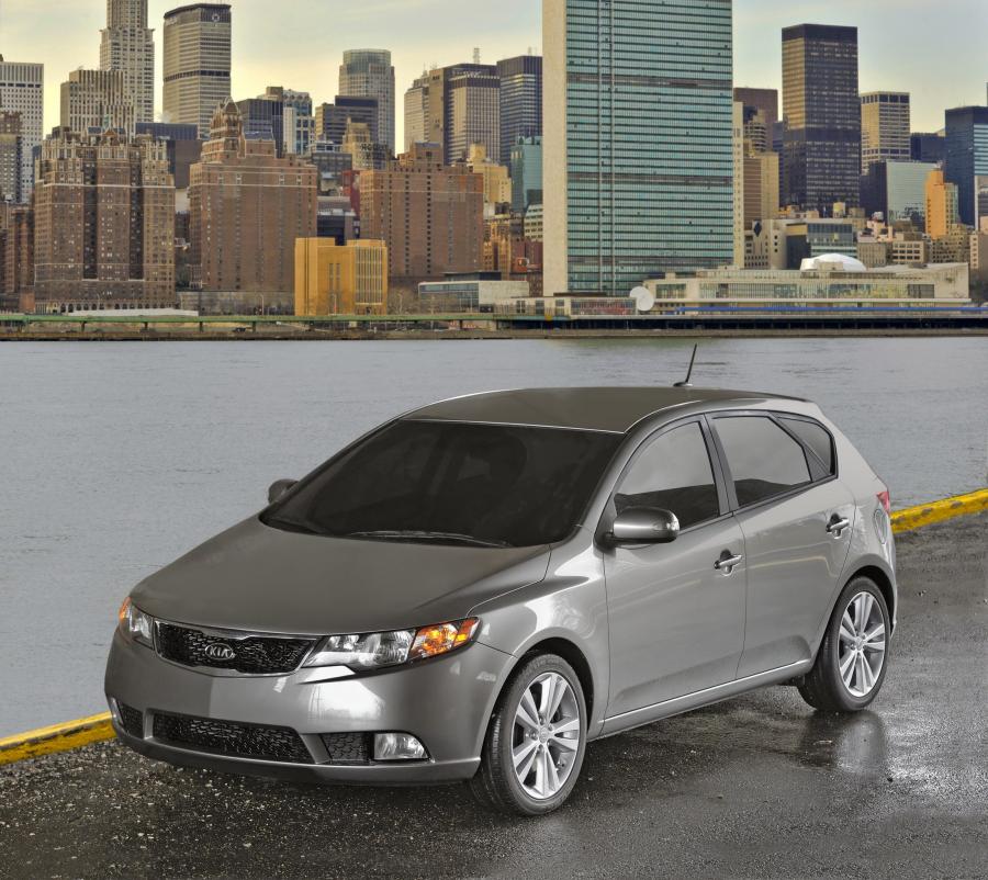  Kia Forte 5-Door 2011 года  (фото 88 из 89)
